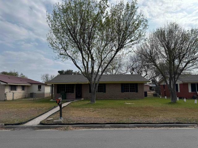 House for sale in Hebbronville, Texas