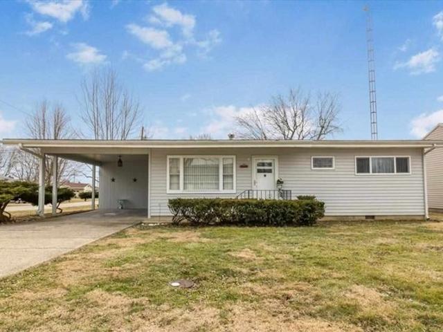 House for sale in Lynn, Indiana