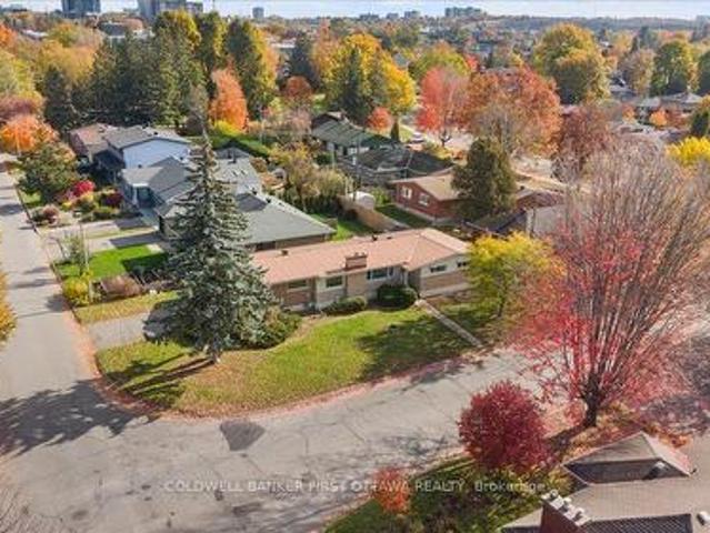House for sale in Bay, Ottawa