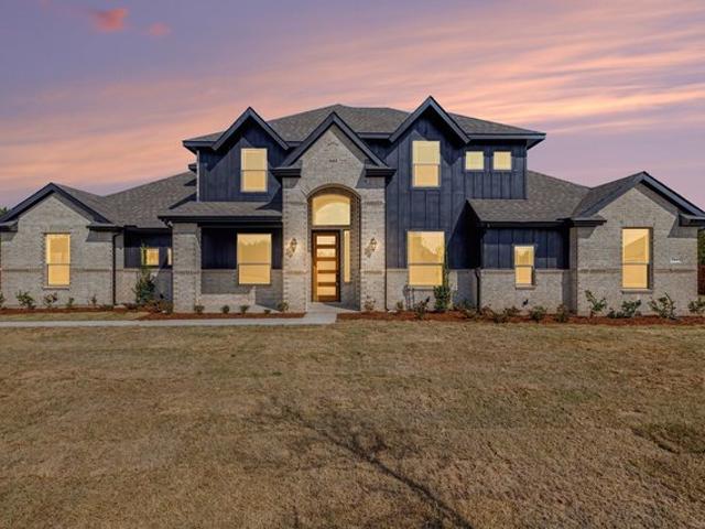 House for sale in Ellis, Texas