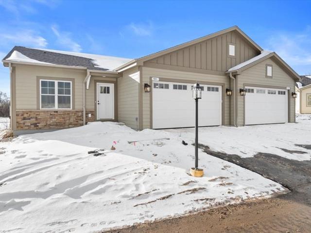 Condo for sale in Lannon, Wisconsin