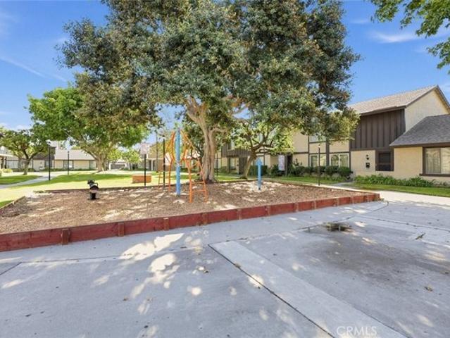 Condo for sale in Los Alamitos Junction, Stanton