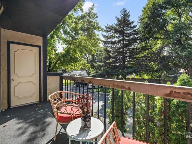 Condo for sale in Georgia Place, Boise