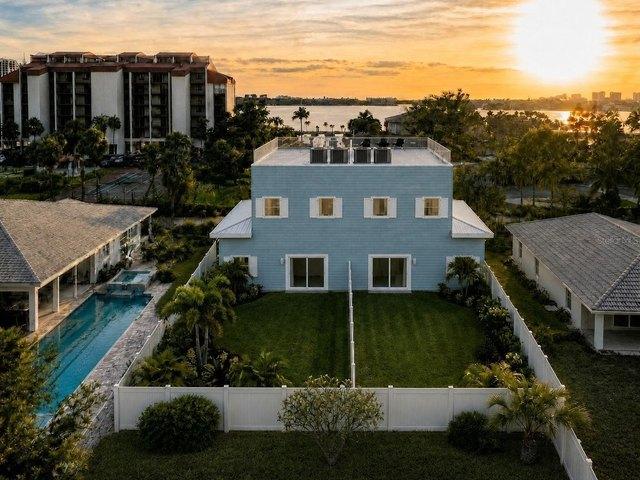 House for sale in South Pasadena, Florida