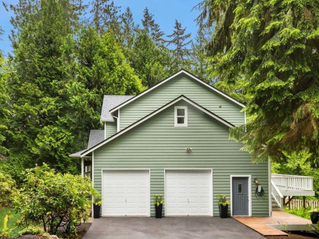 House for sale in Bainbridge Island, Washington