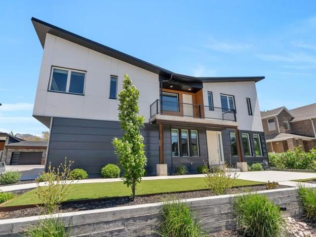 House for sale in Tara Estates, Midvale