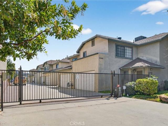 Townhouse for sale in Lake Balboa Neighborhood Council District, Canoga Park