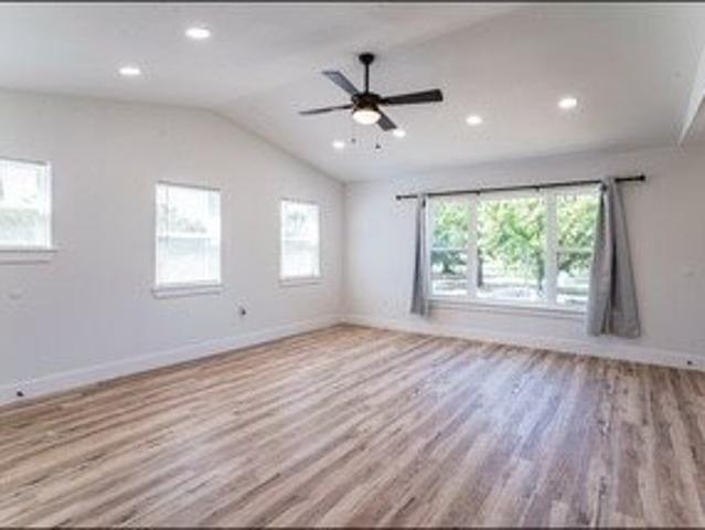 Duplex for sale in Dallas