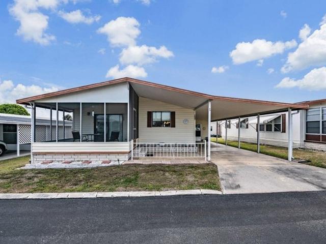 House for sale in Zephyrhills, Florida