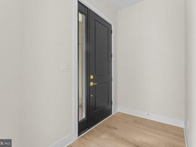 Townhouse for sale in Virginia