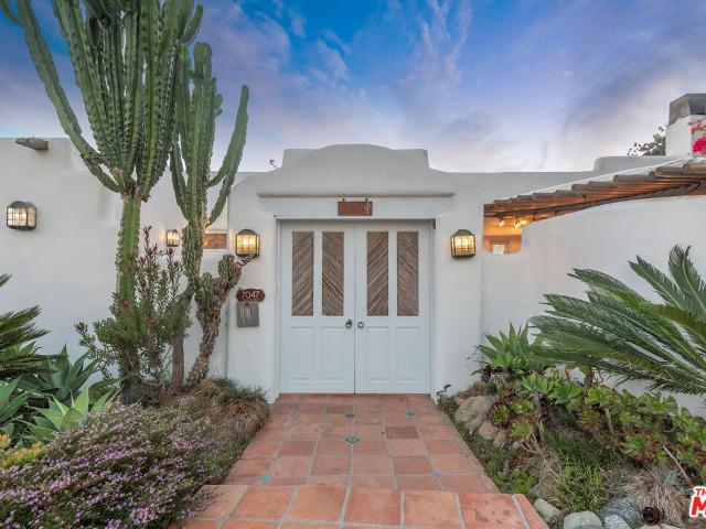 House for sale in Canoga Park, California