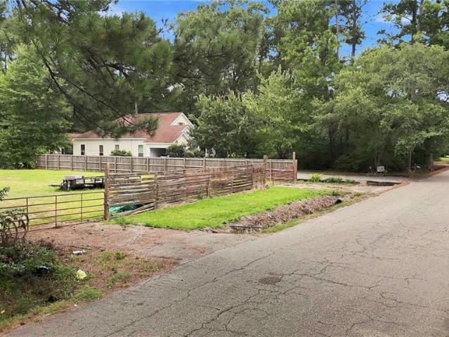 Land for sale in Abita Springs, Louisiana