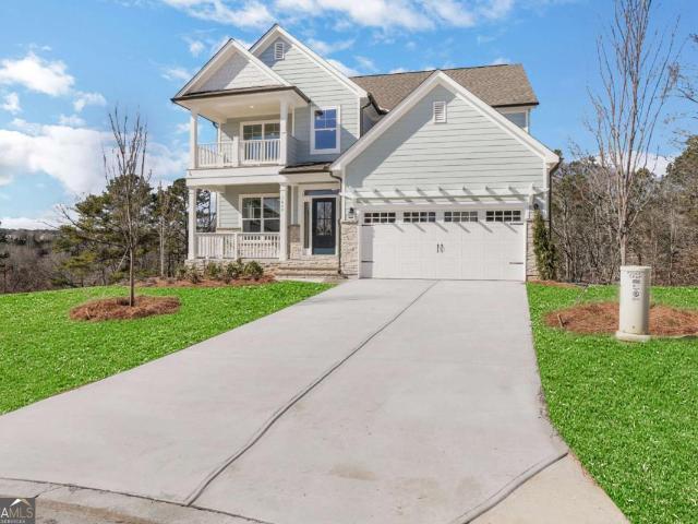 House for sale in Flowery Branch, Georgia
