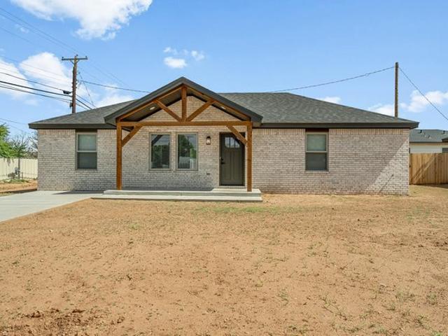 House for sale in Abernathy, Hale County