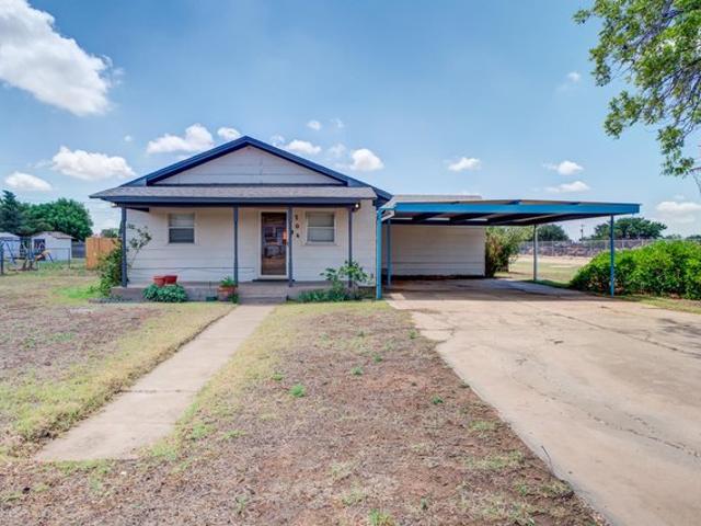 House for sale in Shallowater, Texas
