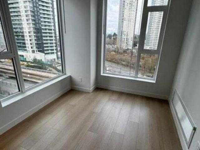 Apartment for sale in Surrey, British Columbia