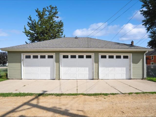 House for sale in Whiteside, Illinois