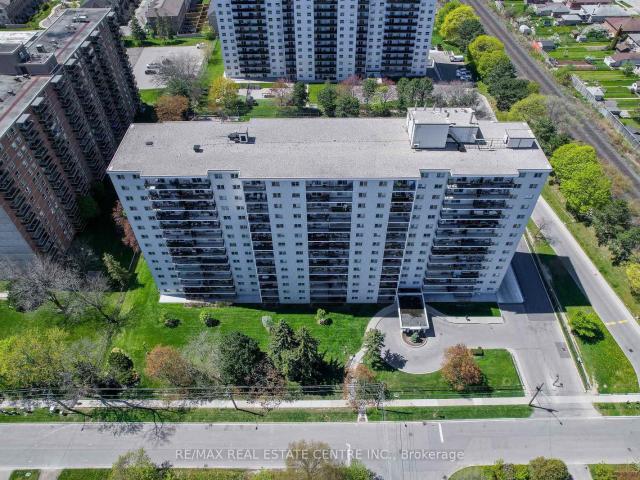 Condo for sale in Woburn, Ontario