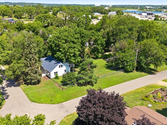 House for sale in Camanche, Iowa