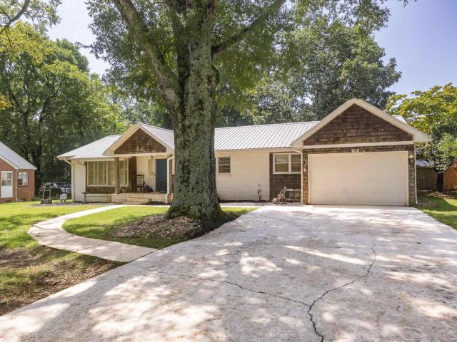House for sale in Red Bay, Alabama