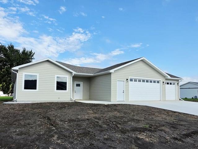 House for sale in Lake Preston, Kingsbury County