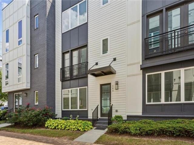 Townhouse for sale in Atlanta