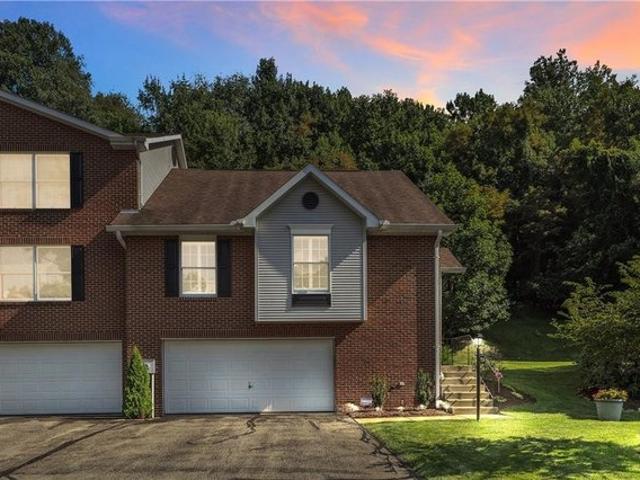 Condo for sale in Delmont, Pennsylvania