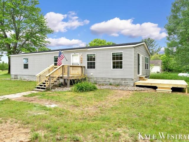 House for sale in Howard City, Michigan