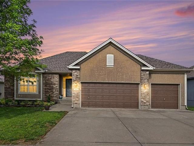 House for sale in Kearney, Missouri