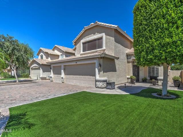 House for sale in Gilbert, Arizona