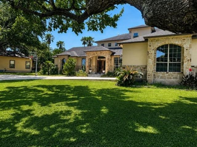 House for sale in Medina, Texas