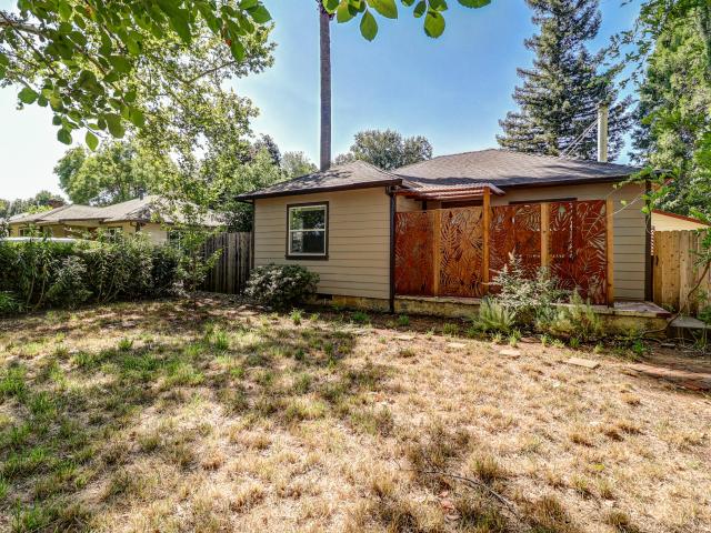 House for sale in Shasta, California