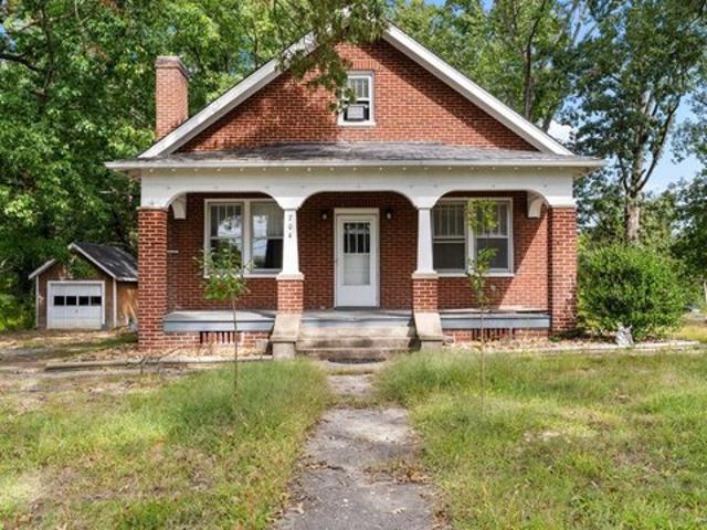 House for sale in Brookneal, Campbell County