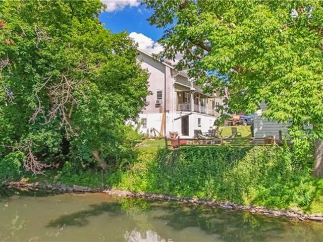 House for sale in Shoemakersville, Berks County