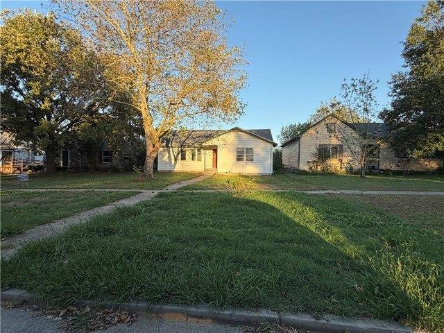 House for sale in Independence, Montgomery County
