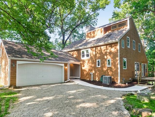 House for sale in Dixon, Illinois