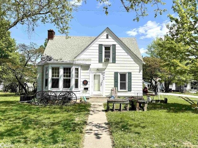 House for sale in Mount Pleasant, Iowa