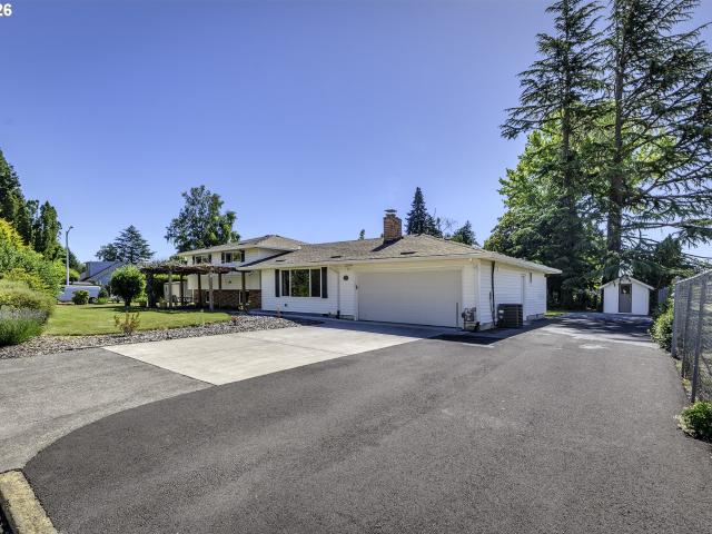 House for sale in Oregonia