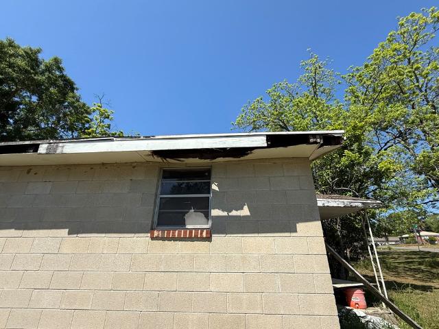 House for sale in Ashford, Alabama