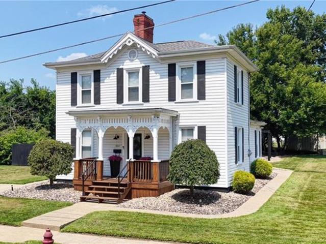House for sale in Belpre, Ohio
