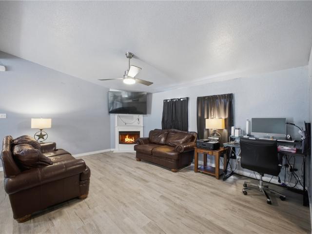 House for sale in Milam, Texas