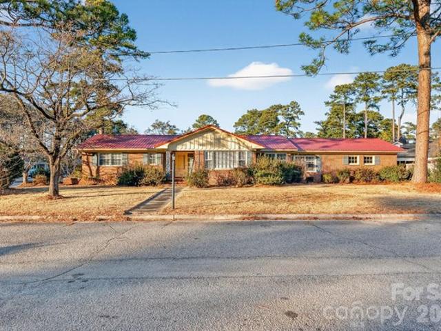 House for sale in Lumberton, North Carolina