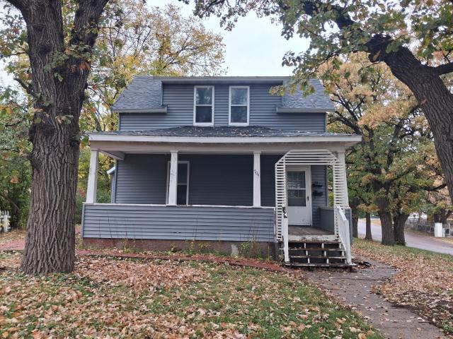 House for sale in Downtown, Fergus Falls