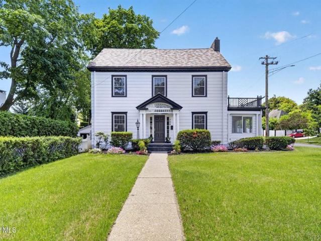 House for sale in Albany, New York