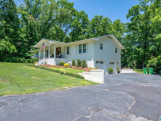 House for sale in Leeds, Alabama