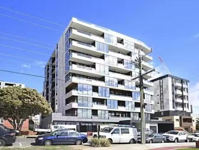 Apartment for rent in Box Hill