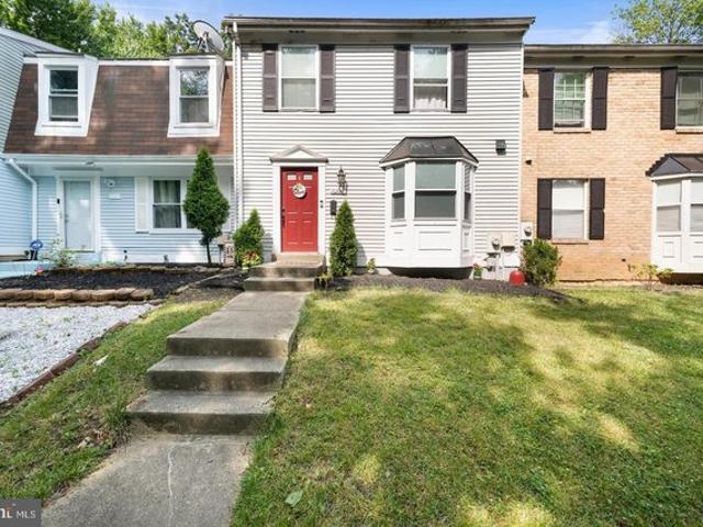 Townhouse for sale in Lanham, Maryland