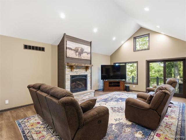 House for sale in Fenton, Michigan