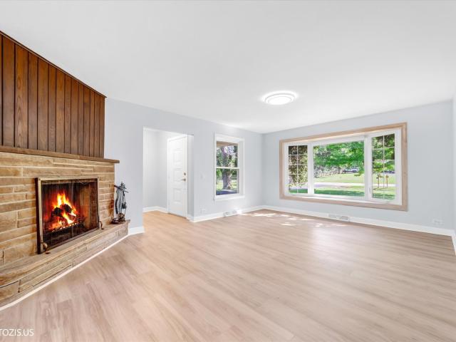 Property for rent in Long Grove, Illinois