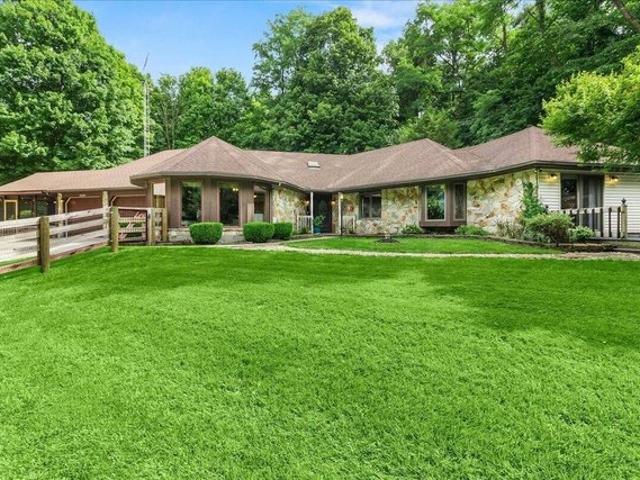 House for sale in St. Paris, Champaign County